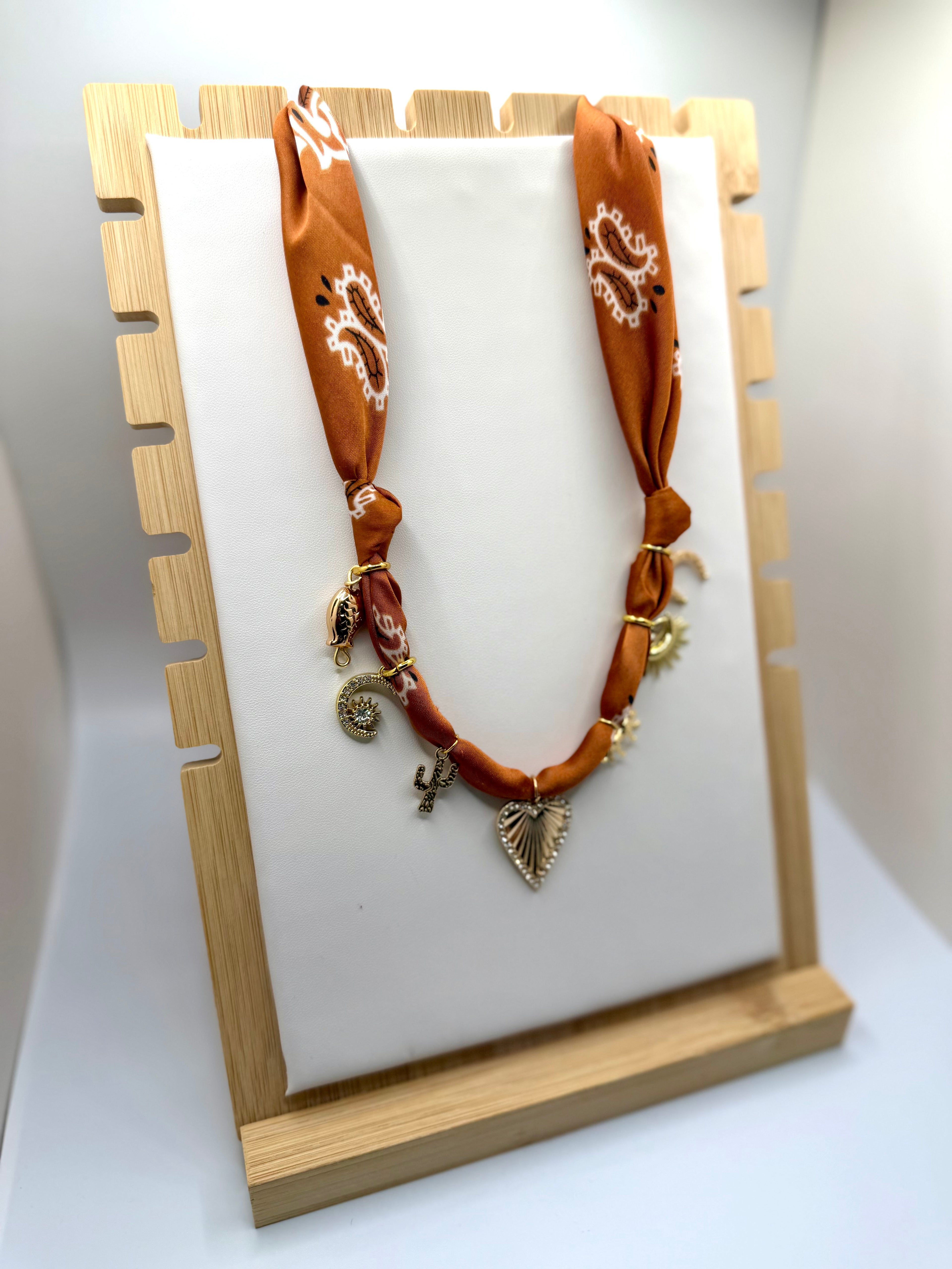 Camel Silk Bandannie