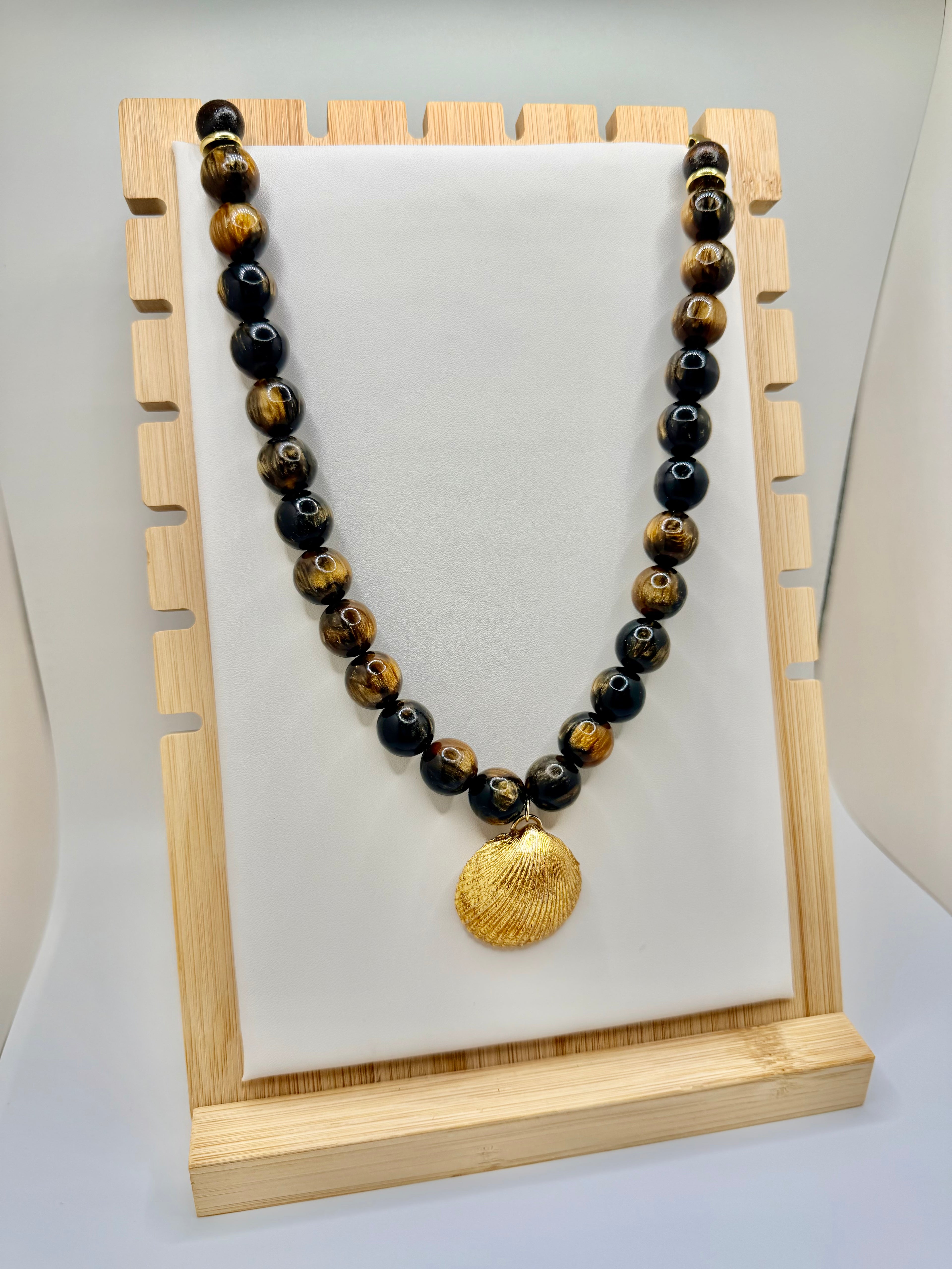 Gilded Tides Shell Necklace | A. Halliday & Co.