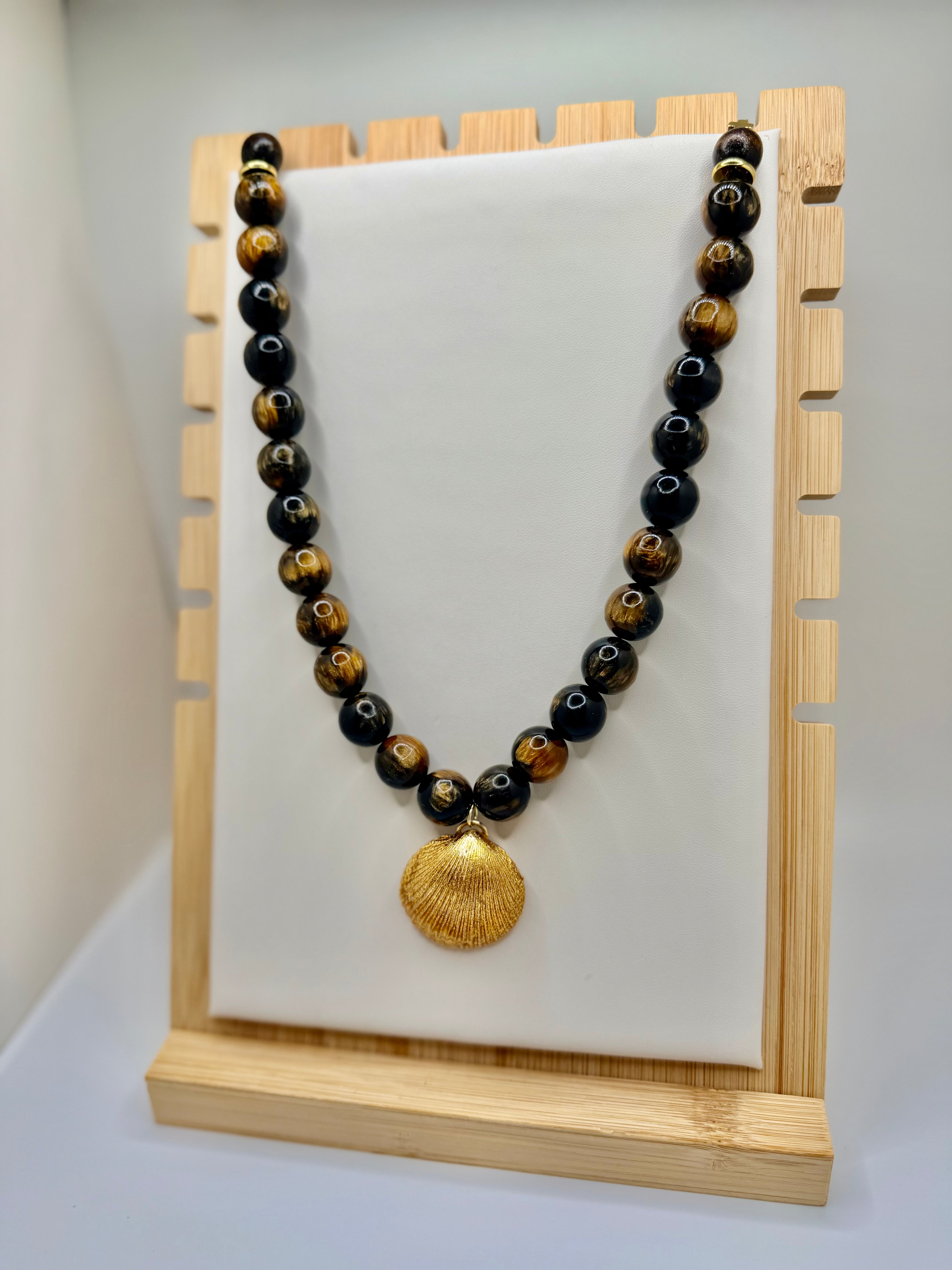 Gilded Tides Shell Necklace | A. Halliday & Co.