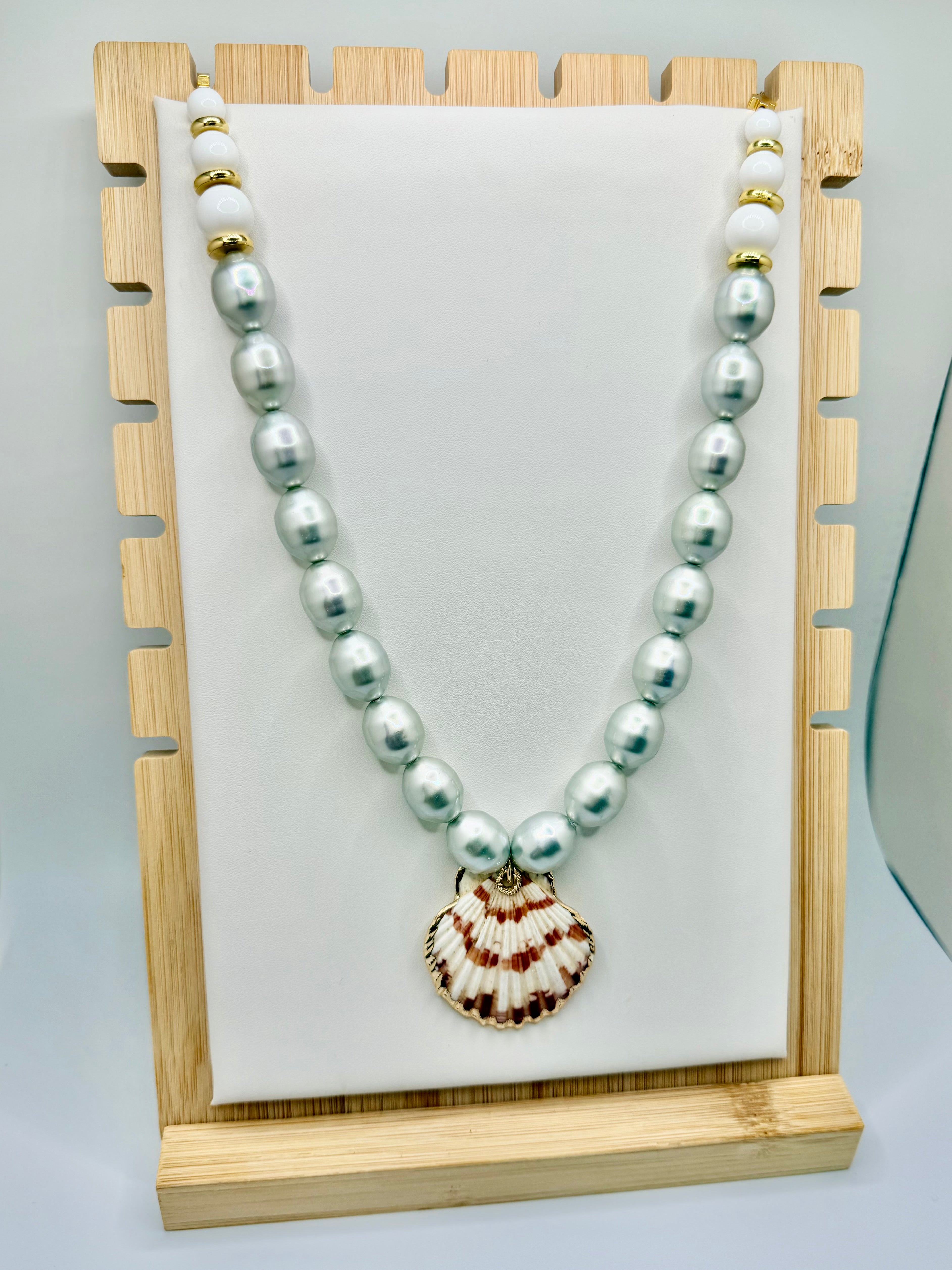 Bordeaux Tidal Pearl Necklace | A. Halliday & Co.