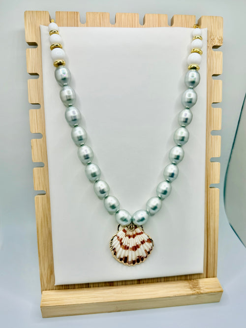 Bordeaux Tidal Pearl Necklace | A. Halliday & Co.