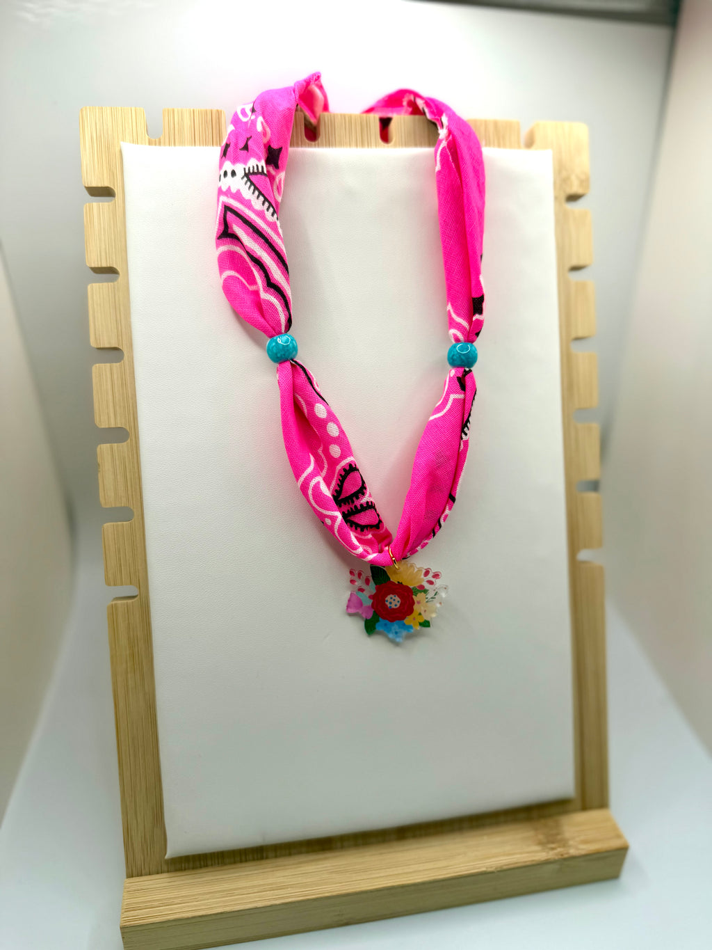 Girls Electric Pink Bandannie