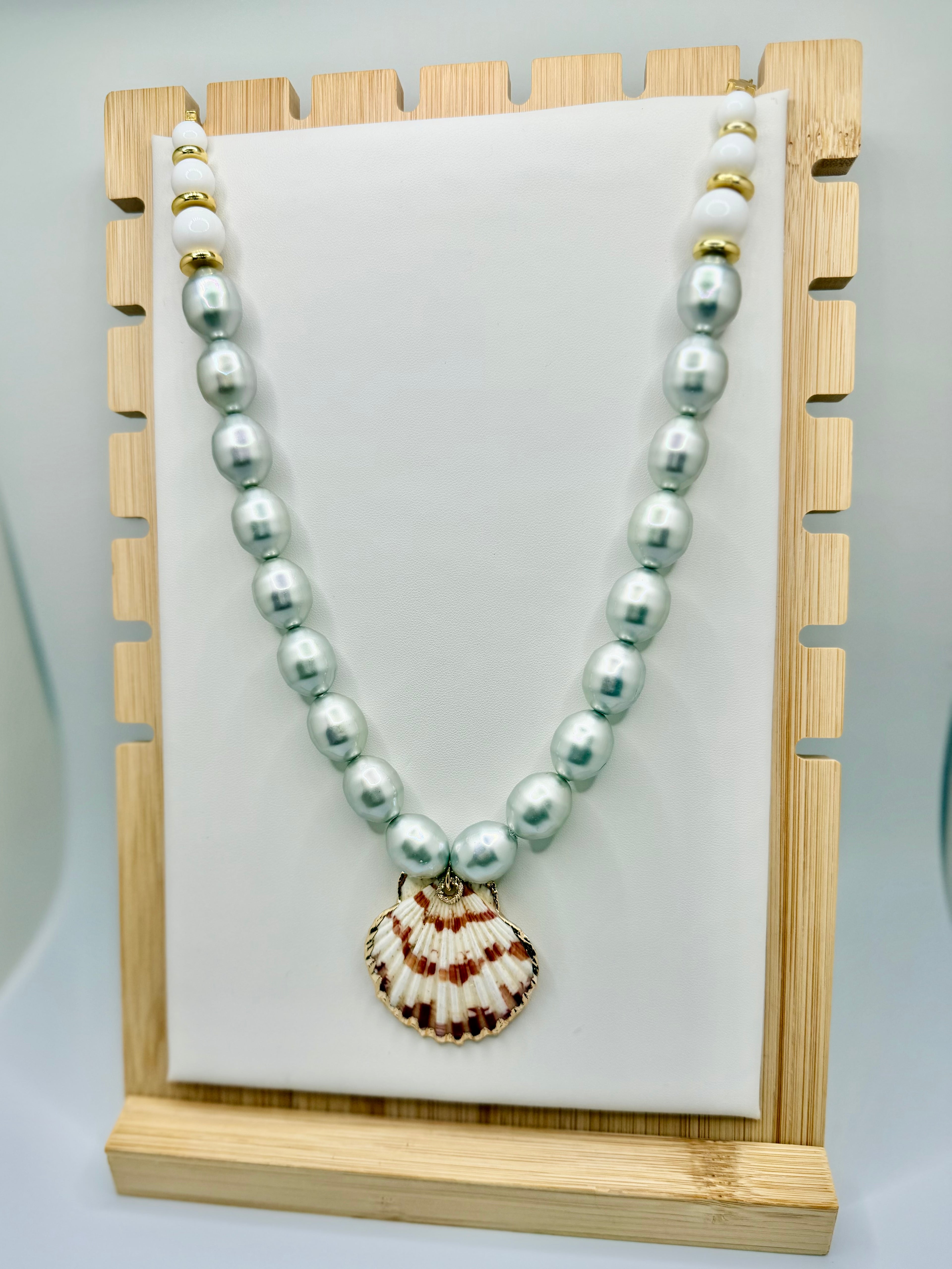 Bordeaux Tidal Pearl Necklace | A. Halliday & Co.