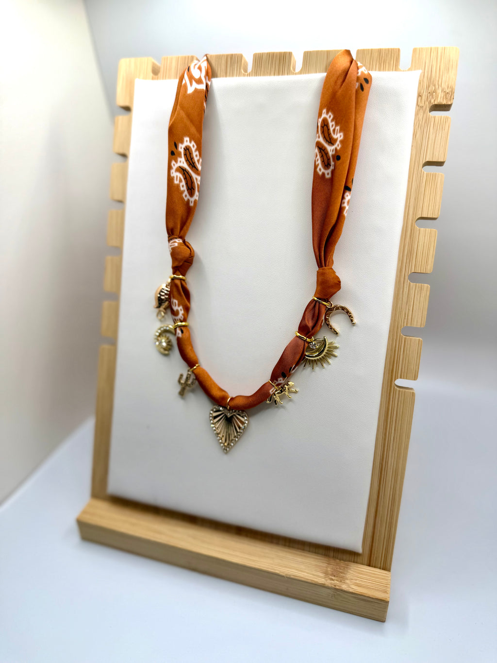 Camel Silk Bandannie