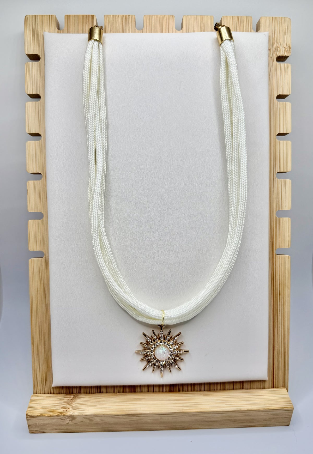 The Soleil Pearl Necklace