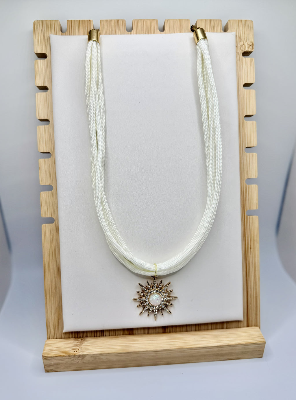 The Soleil Pearl Necklace