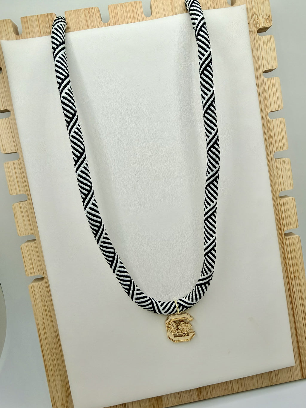 The Carolina Coastal Cord Necklace