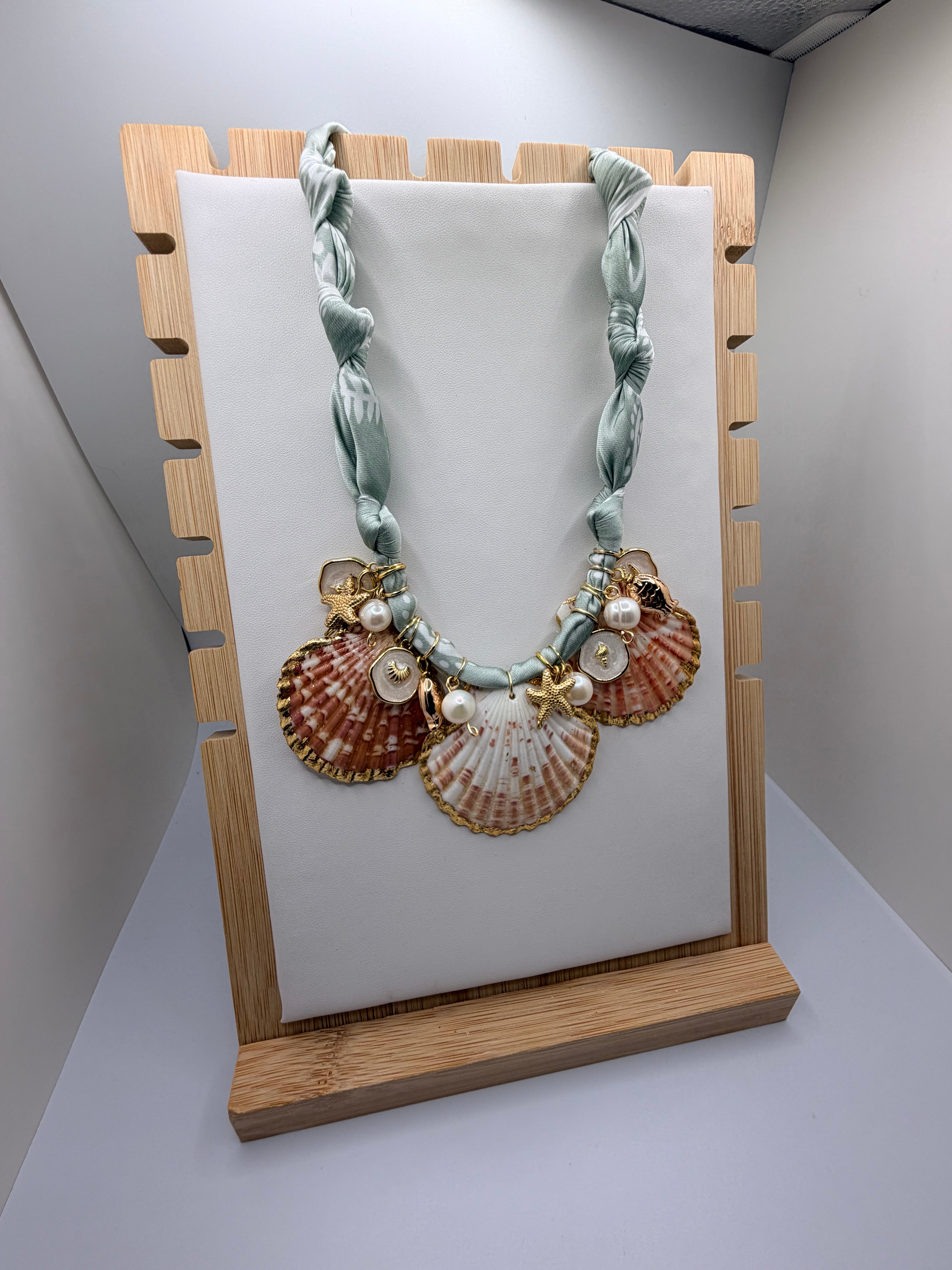 Green Silk Seashell Bandannie