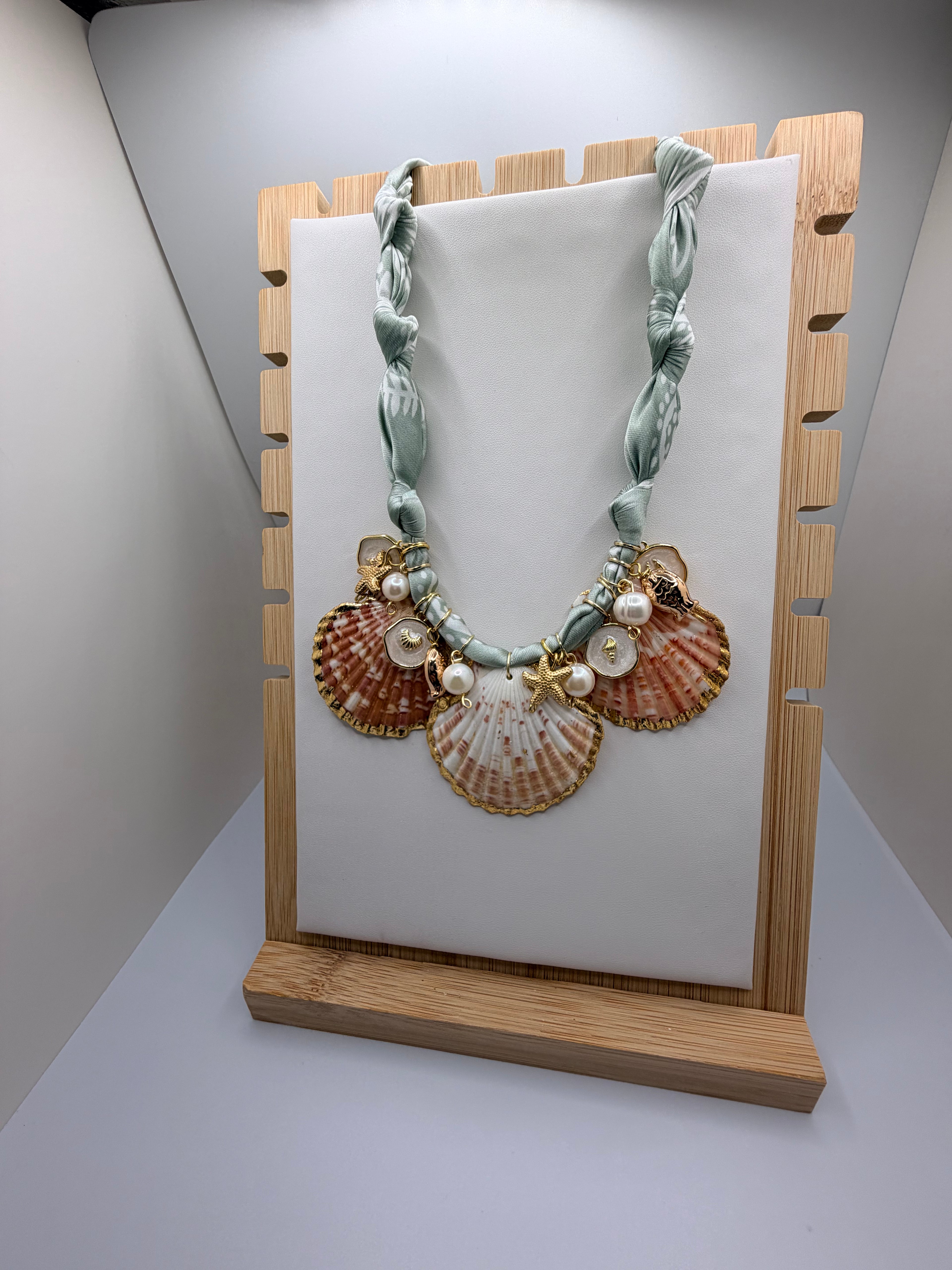 Green Silk Seashell Bandannie