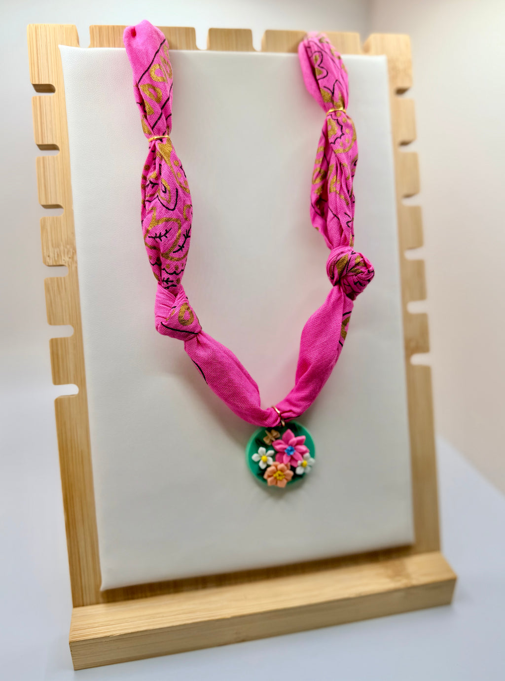 Girls Hot Pink and Gold Bandannie