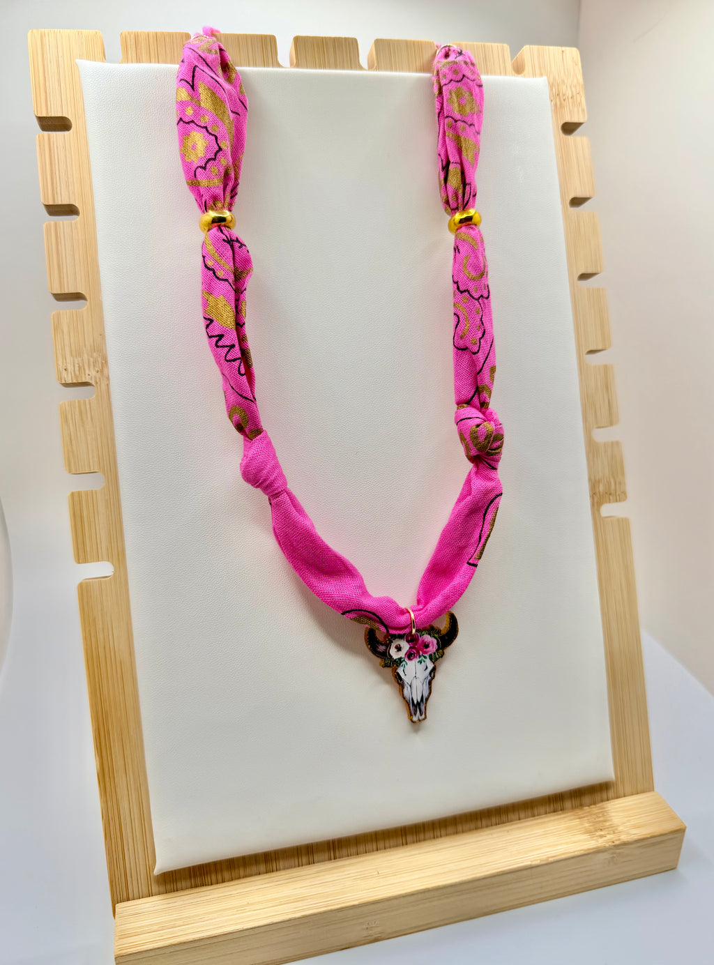 Girls Hot Pink Bandannie