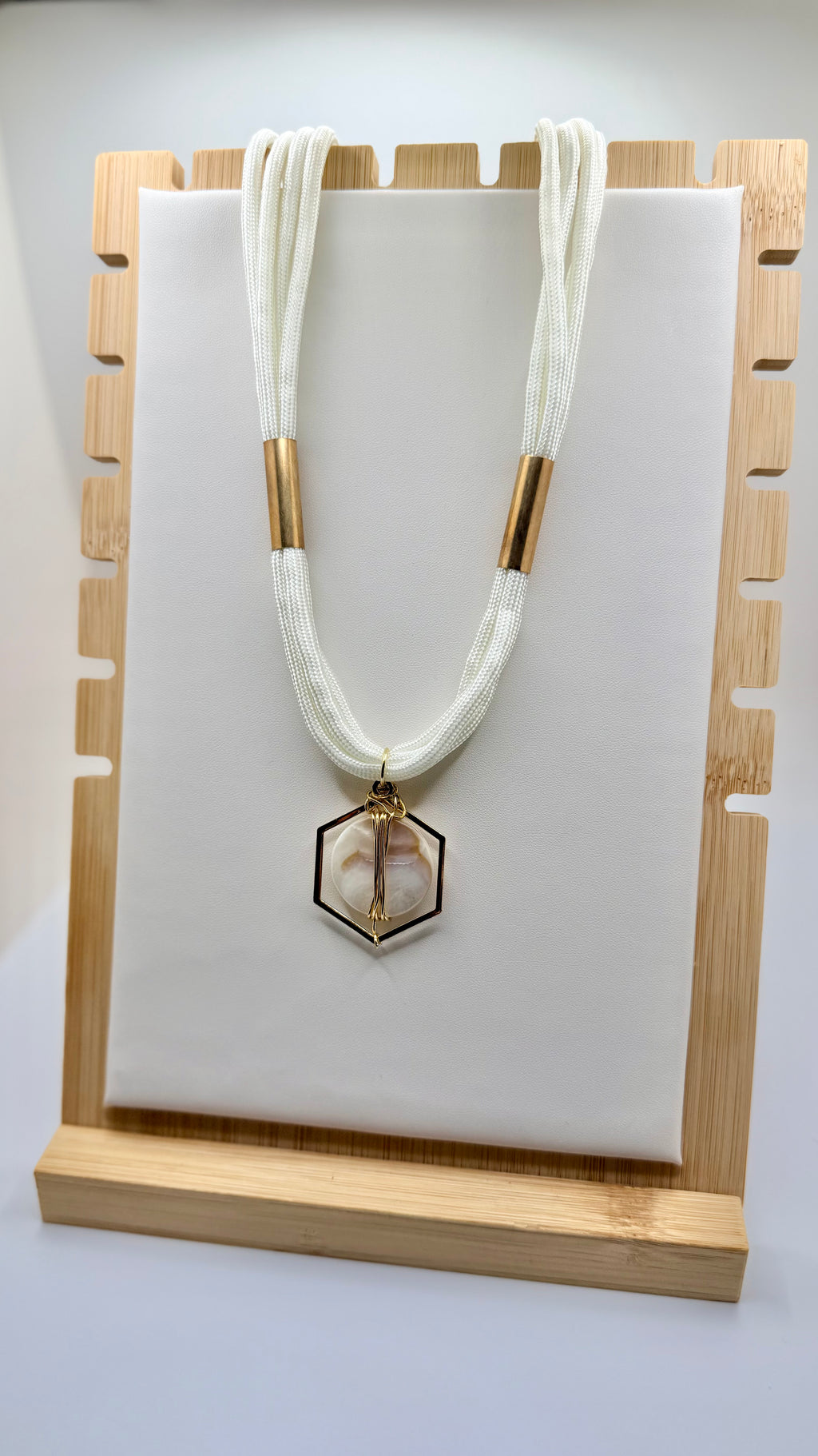 White Rope Necklcae