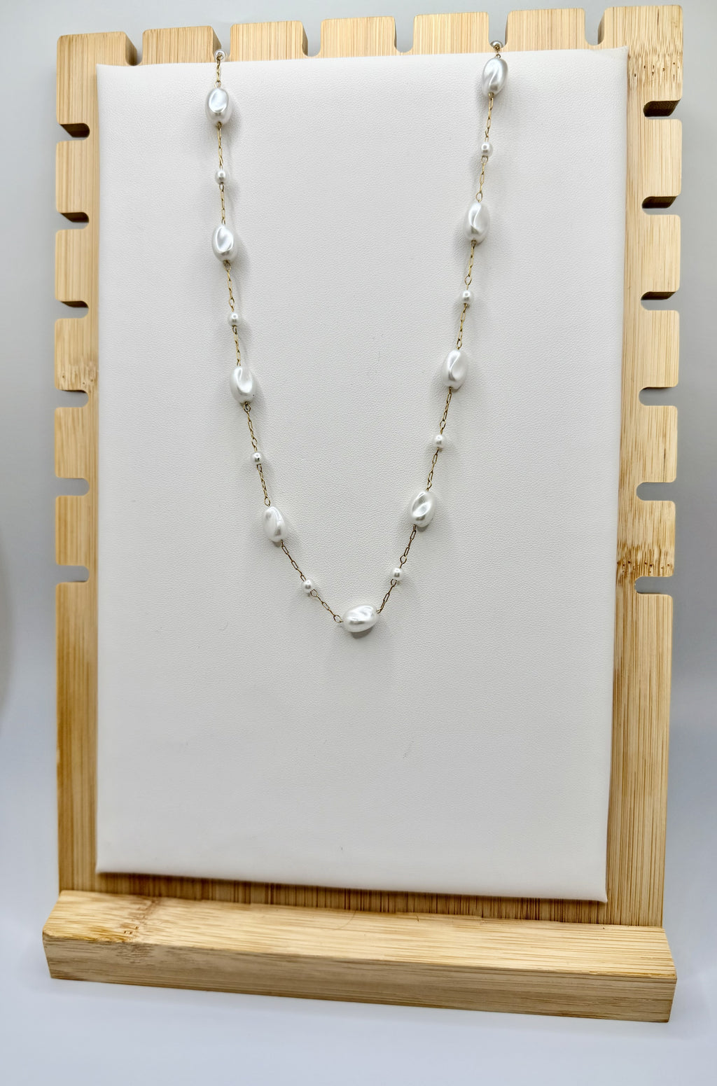 Pearl Drift Necklace