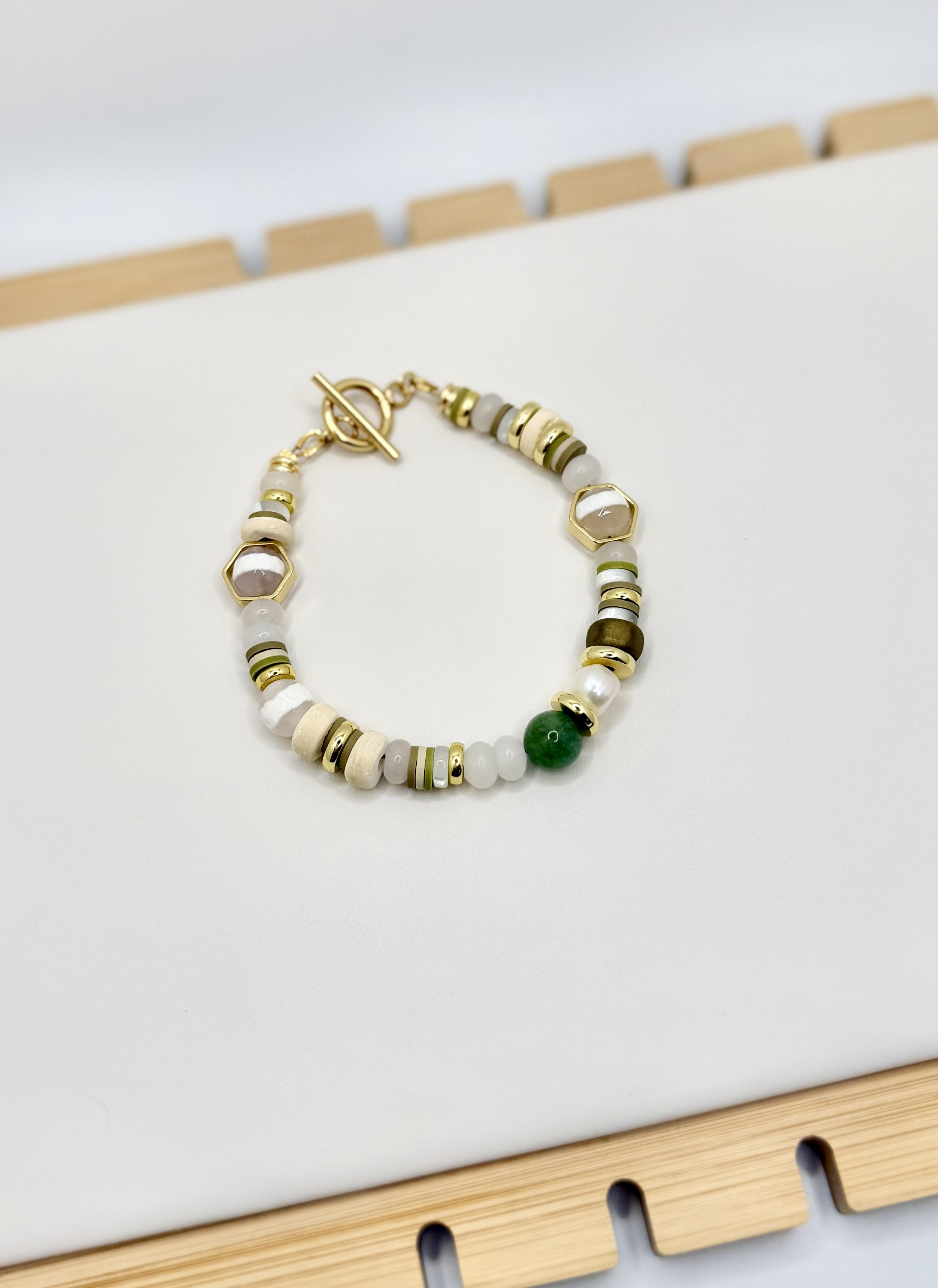 Verdant Coast Green & Pearl Bracelet | A. Halliday & Co.